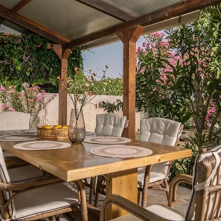 Allegra With Private Pool, By Zantewize Villa *