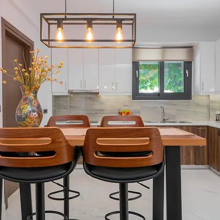 Allegra With Private Pool, By Zantewize