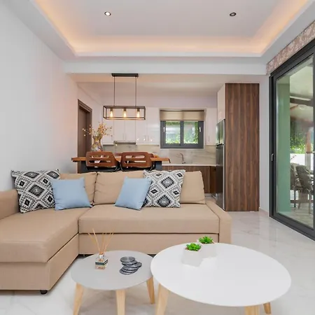 Allegra With Private Pool, By Zantewize Βίλα