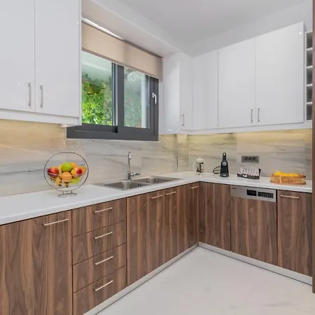 Allegra With Private Pool, By Zantewize Βίλα Κυψέλη